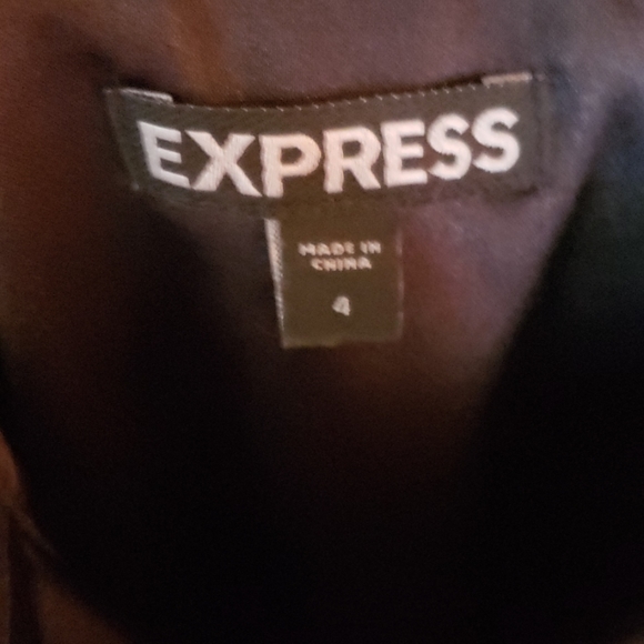 Express Chiffon Chain Belt / One Shoulder Dress - Picture 6 of 6